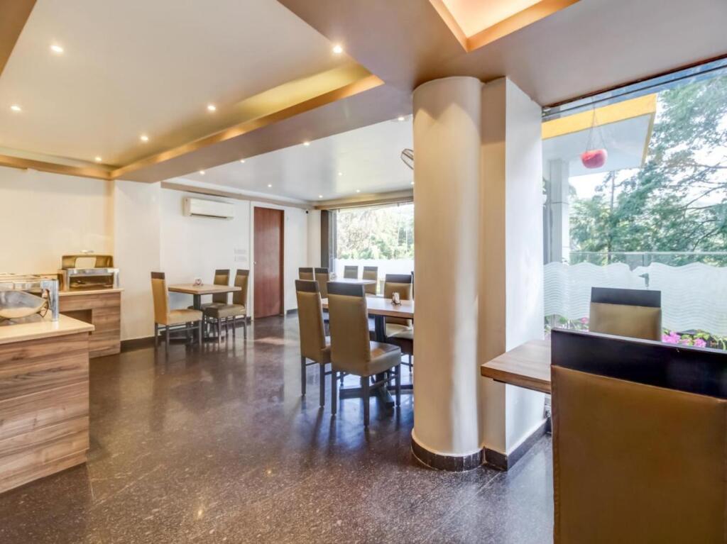 Калангут: Townhouse OAK Hotel Mannat Goa
