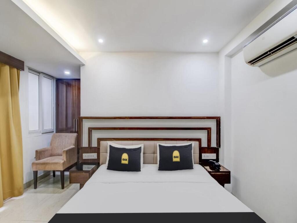 Калангут: Townhouse OAK Hotel Mannat Goa
