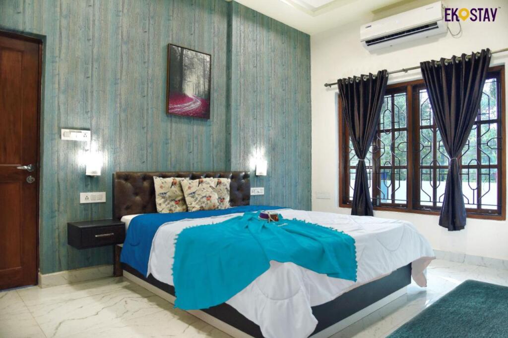carousel image 5