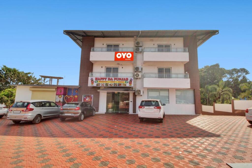 Верем: OYO Flagship 807964 Kavish Residency