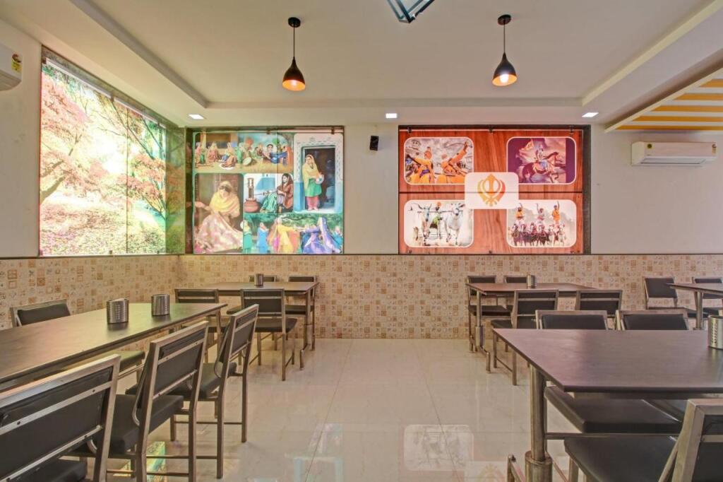 Верем: OYO Flagship 807964 Kavish Residency
