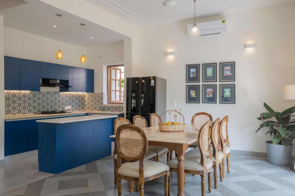 Арпора: ELIVAAS-Opalys 4 BHK Villa with private pool and lift, Arpora