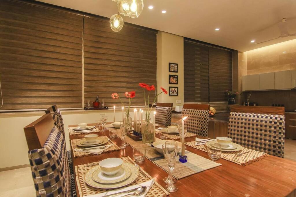 Верем: Elivaas Dahlia Luxurious 4BHK Villa with Private Pool