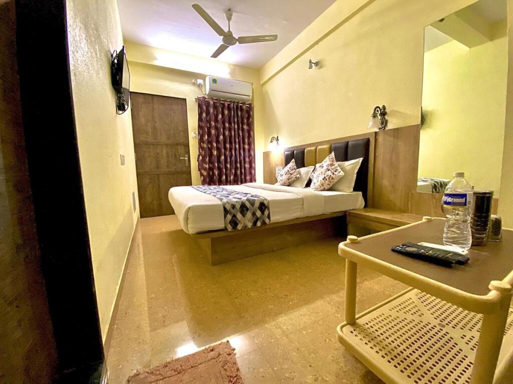 Олд-Махабалешвар: Oyo 87961 Hotel Im-Pact Stays Palace
