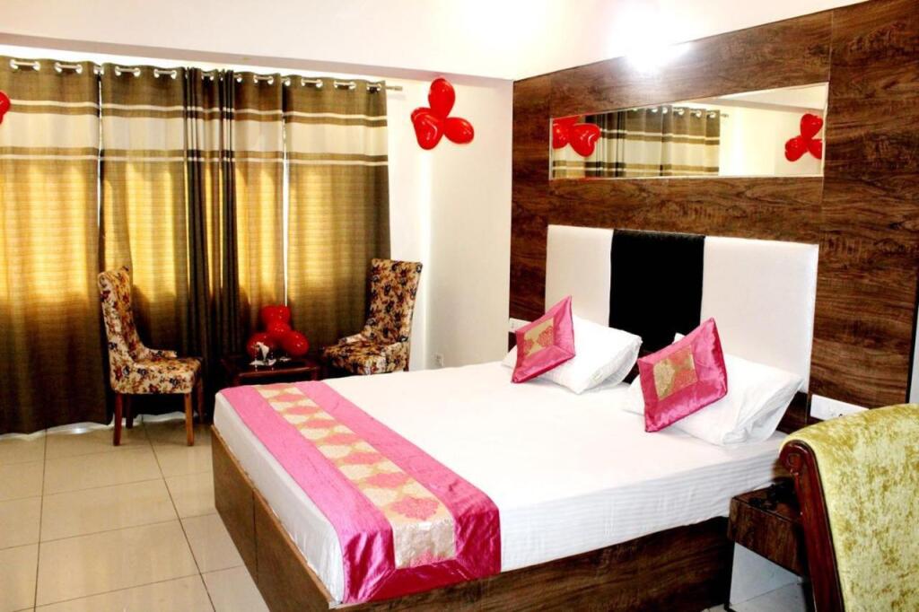 Панчкула: Hotel Royal Star 6