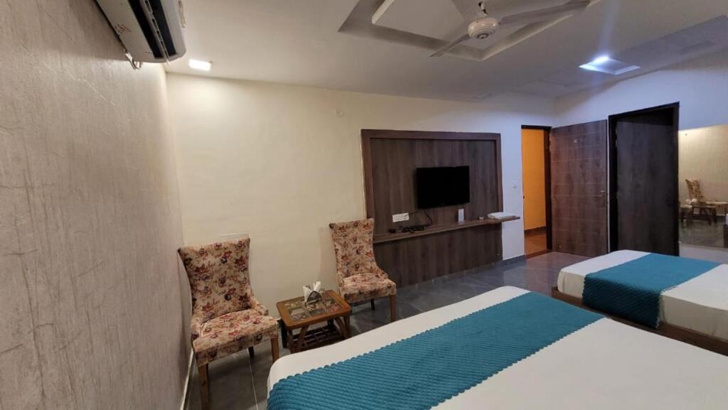 Панчкула: Hotel Royal Star 6