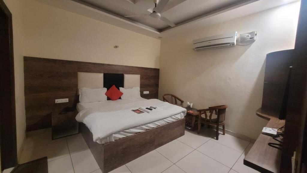 Панчкула: Hotel Royal Star 6