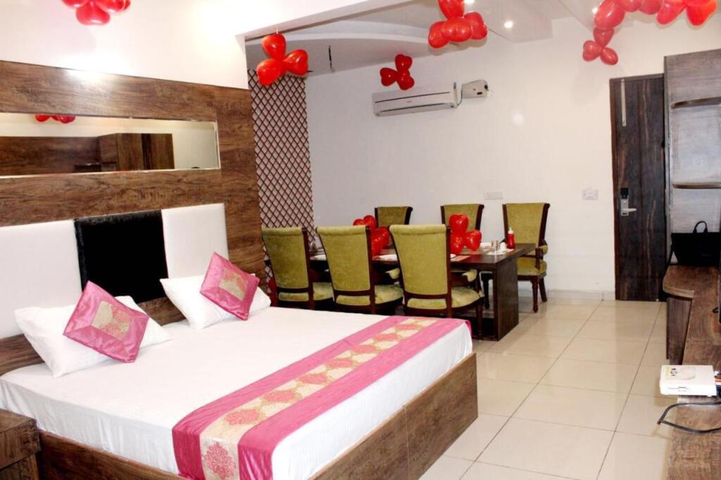 Панчкула: Hotel Royal Star 6