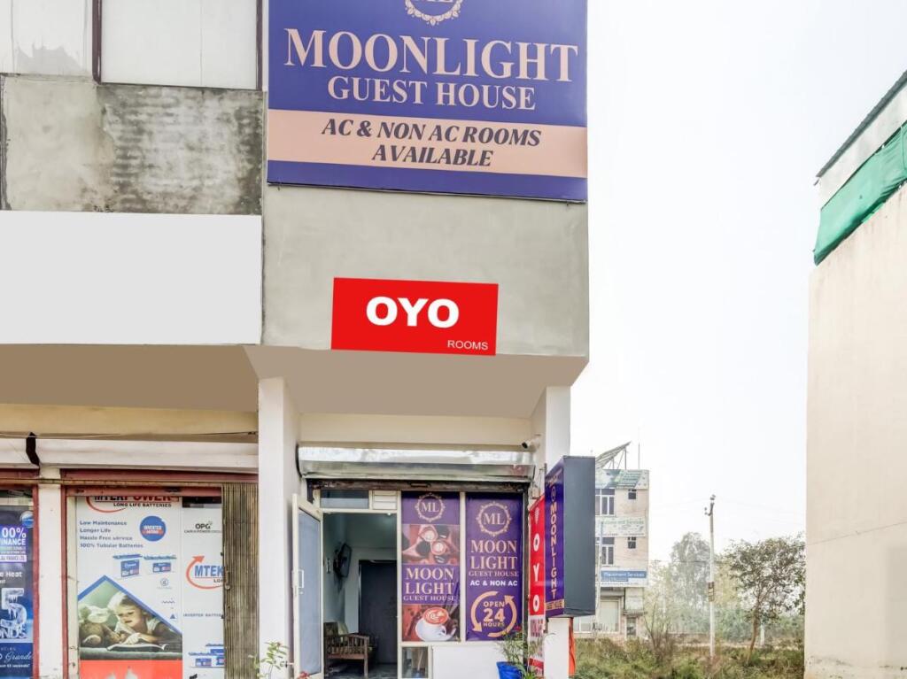 OYO Flagship 703865 Moonlight Guest House — фото 1