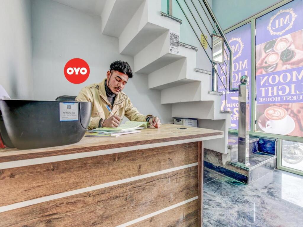 Патьяла: OYO Flagship 703865 Moonlight Guest House