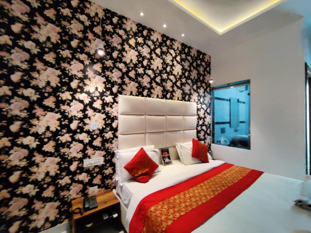 Патьяла: Hotel Ontario