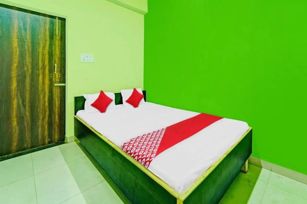 Патна: OYO Flagship 806036 Hotel Lotus Inn & Banquet