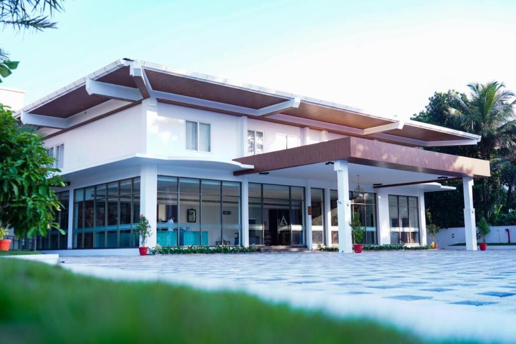 Перумал Ковил Пати: Ark Hotel And Convention Centre