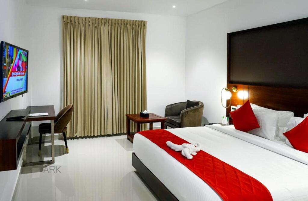 Перумал Ковил Пати: Ark Hotel And Convention Centre