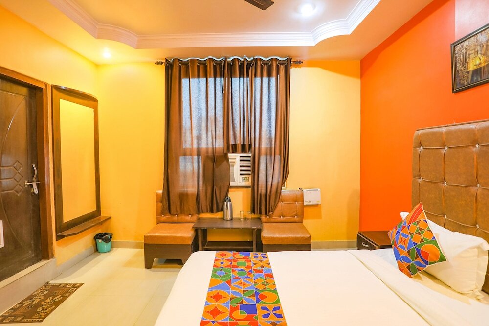 Праяградж: Fabhotel Dps International