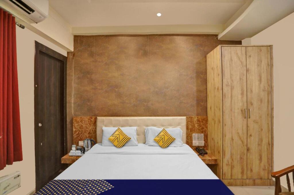 Праяградж: Spot On Hotel Harmony