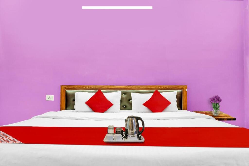 Праяградж: OYO Flagship 703319 Sunshine Inn