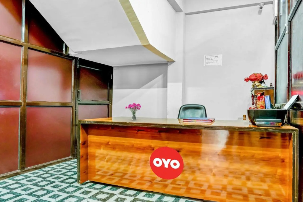 Праяградж: OYO Flagship 703319 Sunshine Inn