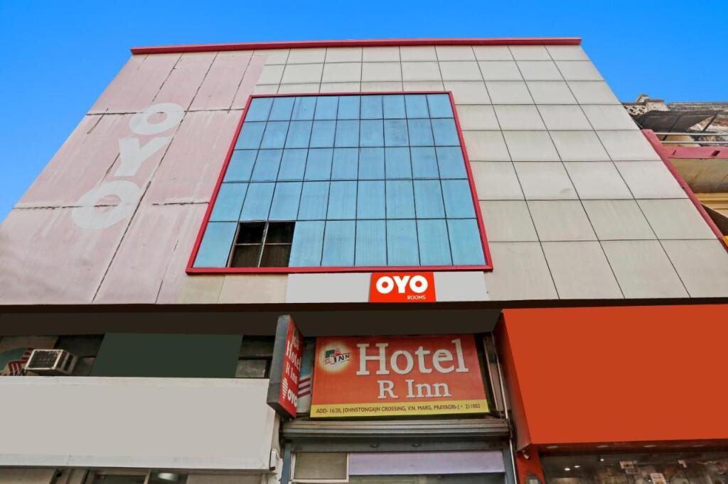 Праяградж: OYO Flagship 806925 R Inn Palace