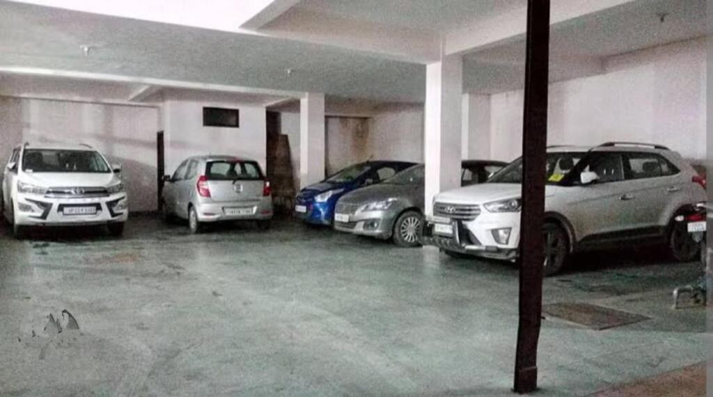 Сукха: Hotel Himadri Almora