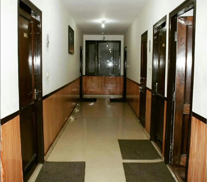 Сукха: Hotel Himadri Almora