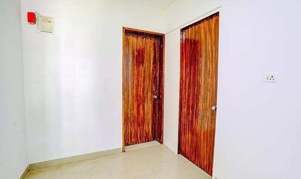 Пуна: Fabhotel Woods Regency