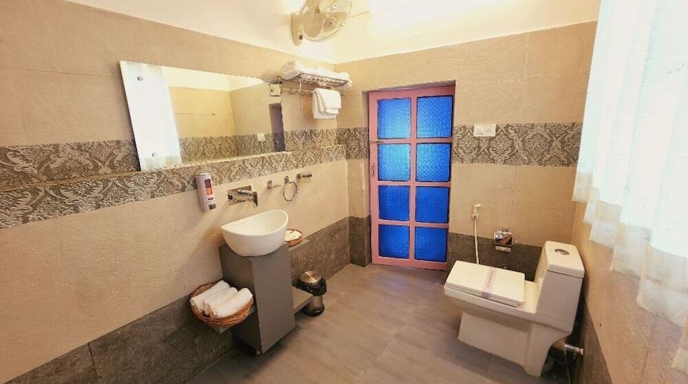 Аджмер: The Luxe Pushkar