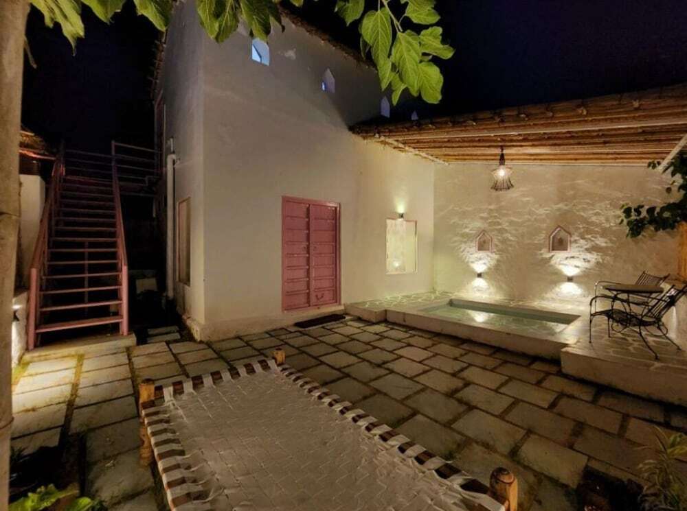 Аджмер: The Luxe Pushkar