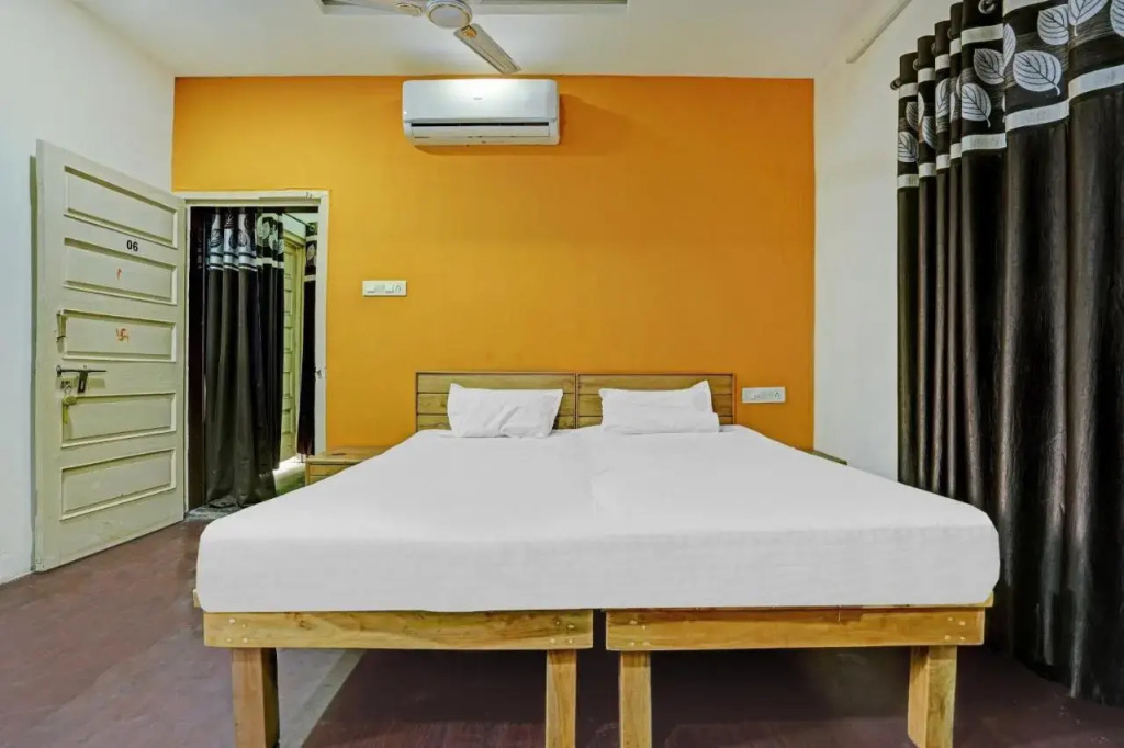 Райпур: OYO Flagship 805631 New Krishna Hotel & Restaurant