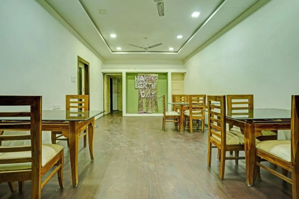 Райпур: OYO Flagship 805631 New Krishna Hotel & Restaurant