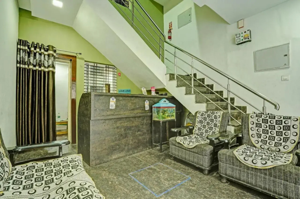 Райпур: OYO Flagship 805631 New Krishna Hotel & Restaurant