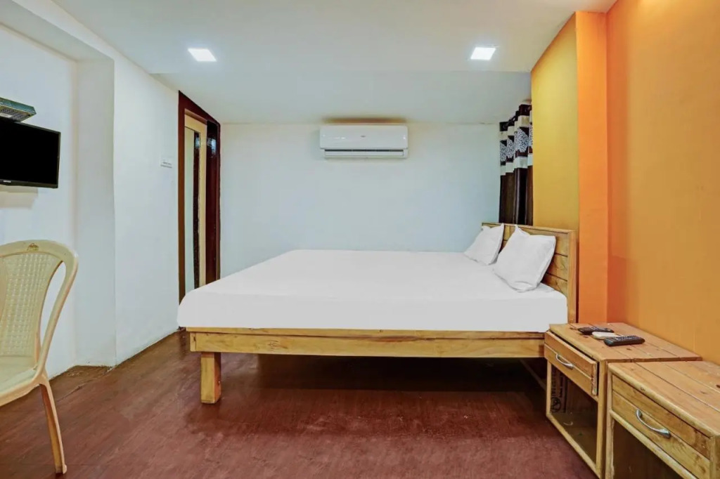 Райпур: OYO Flagship 805631 New Krishna Hotel & Restaurant