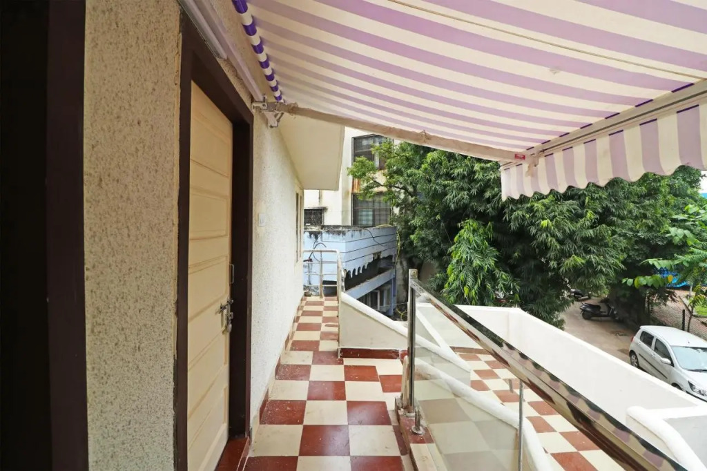 Райпур: OYO 18966 Krishna Hotel And Restaurant