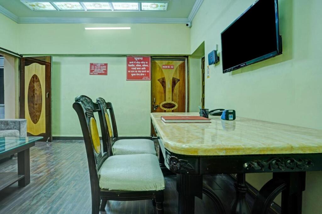 Райпур: OYO Flagship 805649 Hotel Pragya 4