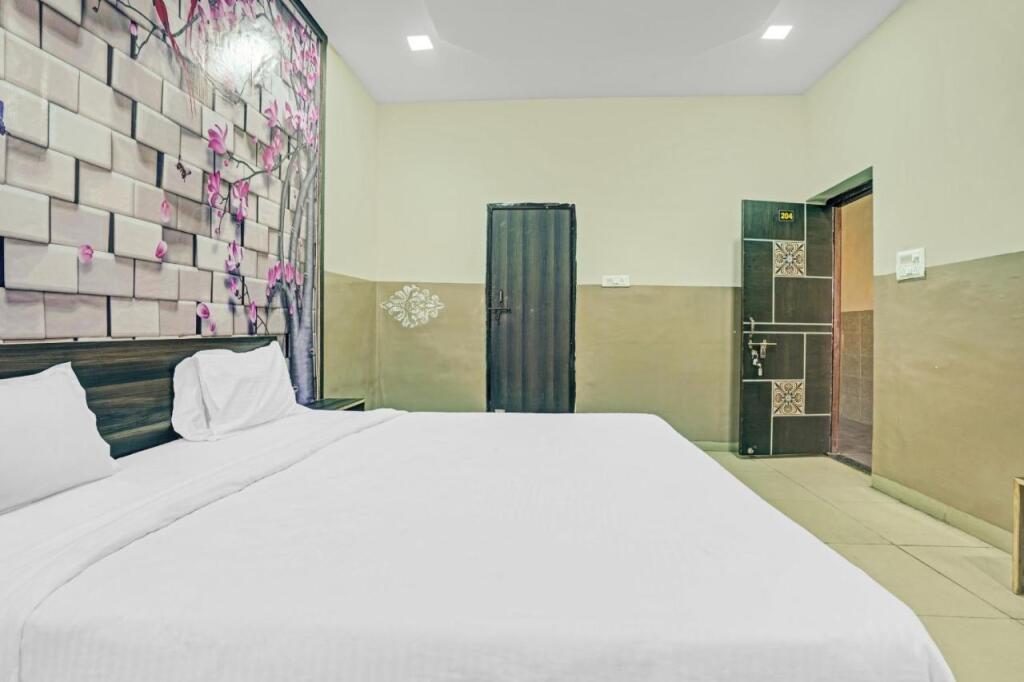 Райпур: OYO Flagship 805571 Hotel New Ss Palace.