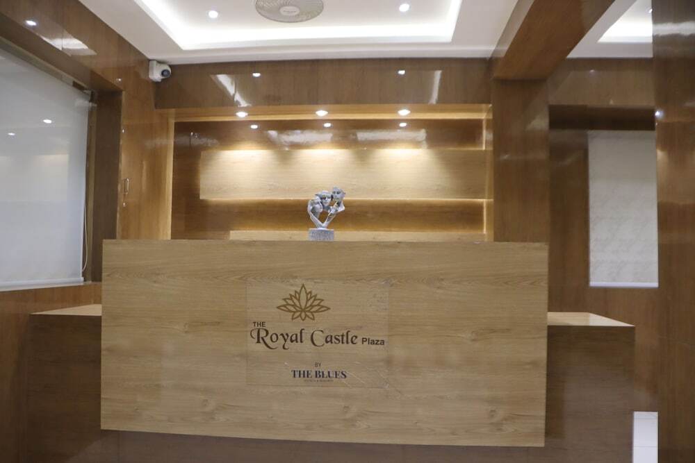 Раджкот: Signum CityScapes The Royal Castle Plaza