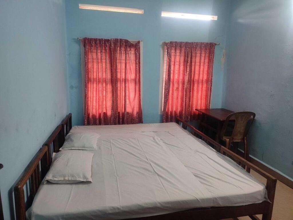 Рамаккалмеду: SPOT ON 807785 Neela Tourist Home
