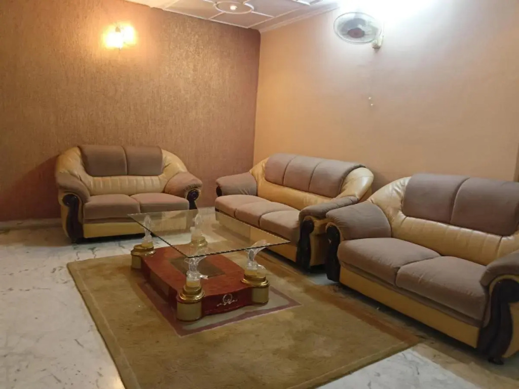 Ранчи: TRS Townhouse Inn
