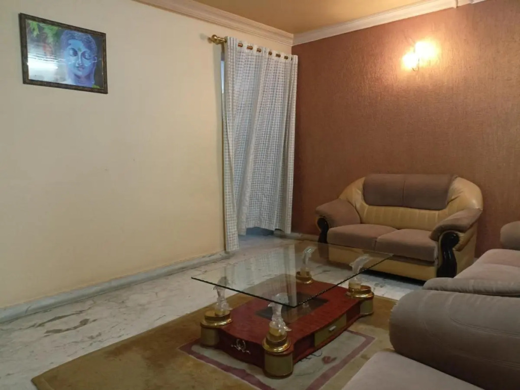 Ранчи: TRS Townhouse Inn