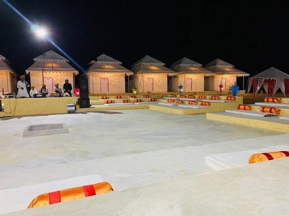 Каной: Shrinath Desert Camp