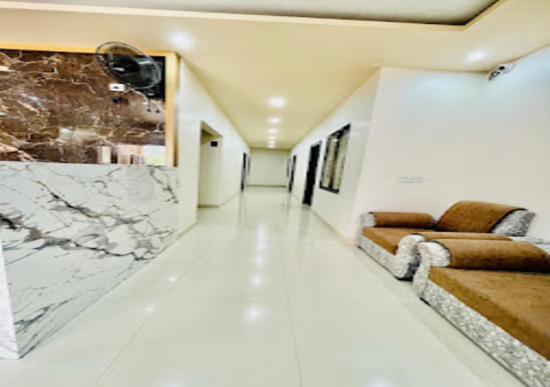 Сарнатх: Fabhotel Us Inn