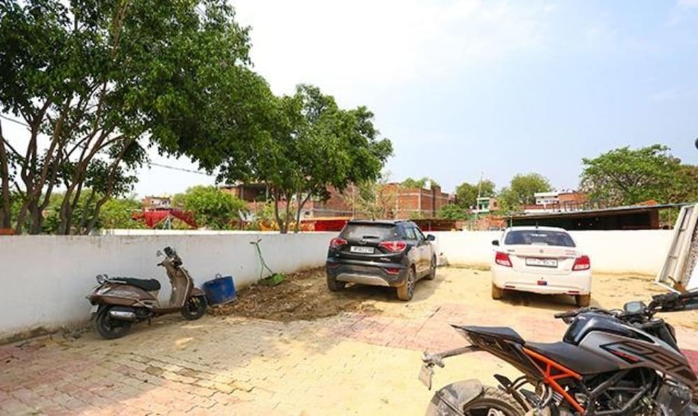 Сарнатх: Fabhotel Shivam Palace