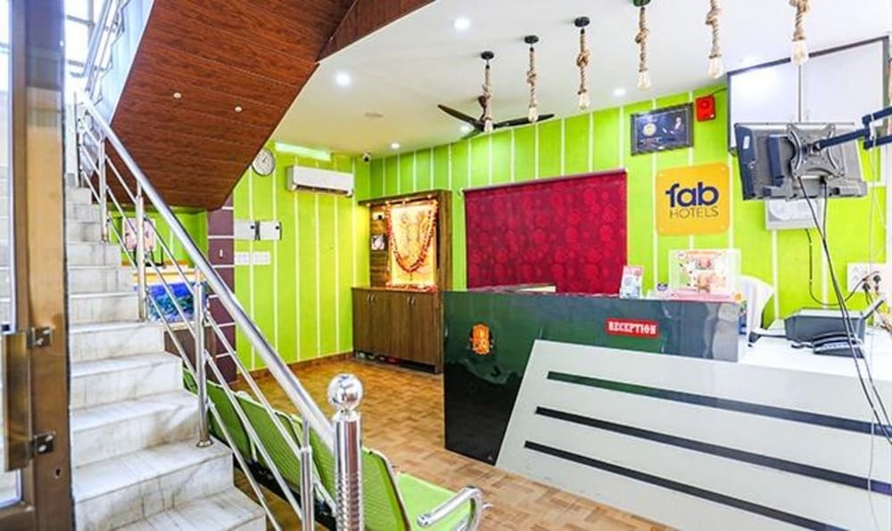 Сарнатх: Fabhotel Shivam Palace