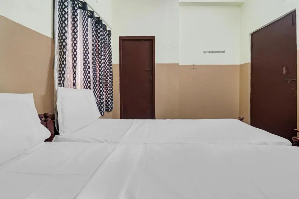 Секундерабад: SPOT ON 804524 Sri Sai Lohith Lodge