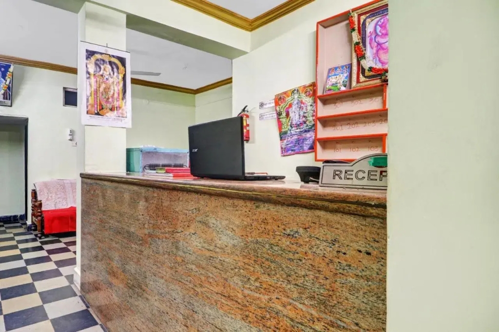 Секундерабад: SPOT ON 804524 Sri Sai Lohith Lodge