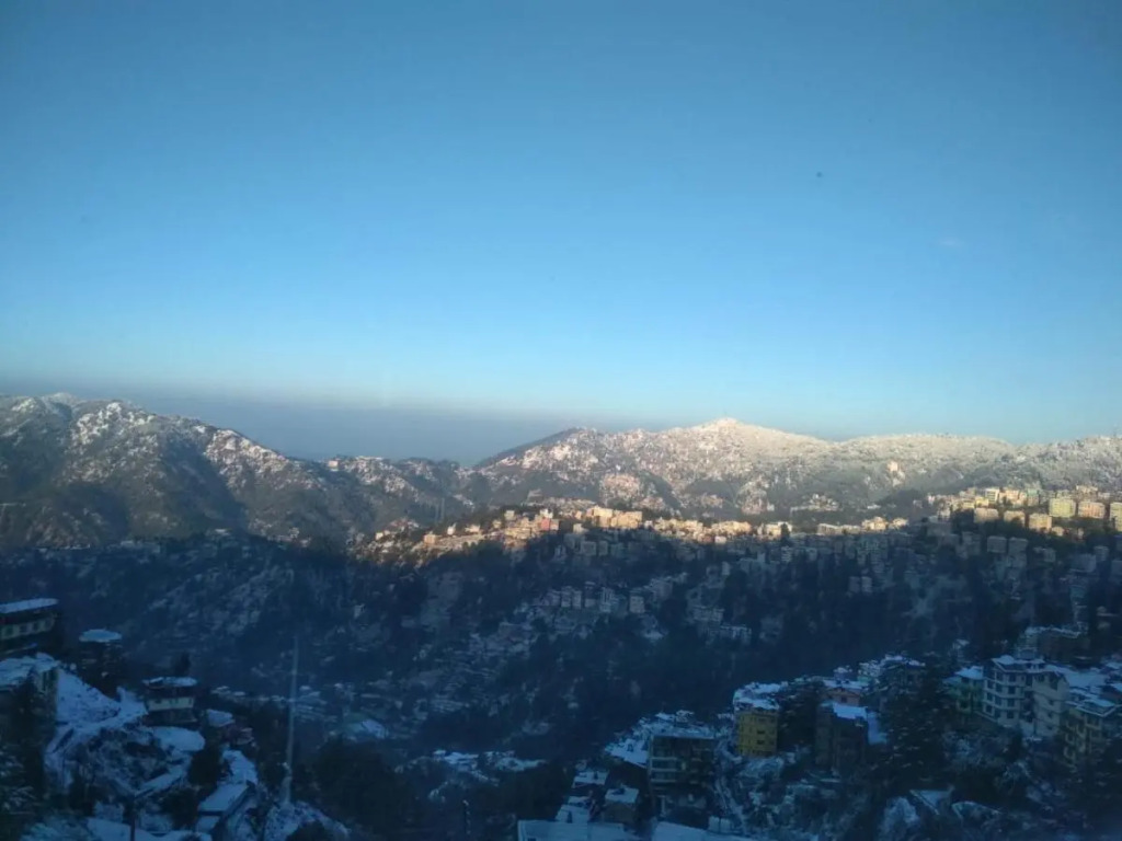 Шимла: The Grand Madhushala Shimla