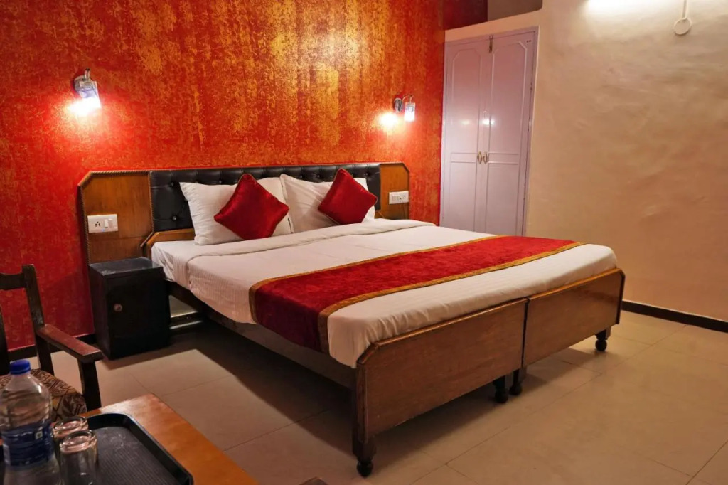 Шимла: Hotel Atithi Mall Road
