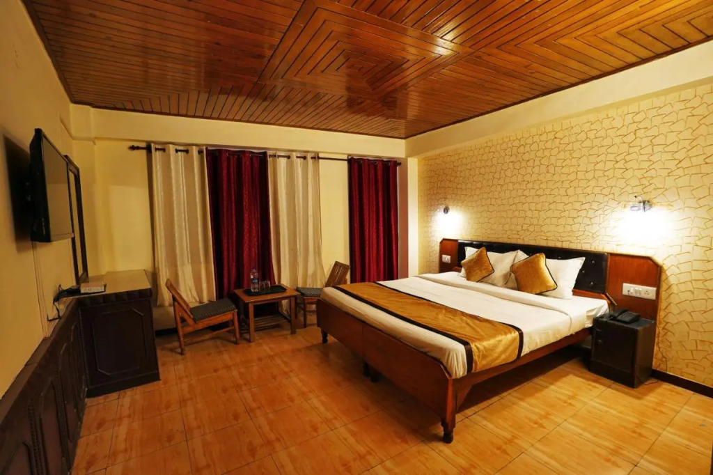 Шимла: Hotel Atithi Mall Road