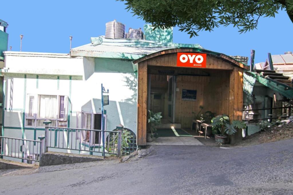 Шимла: Oyo Flagship 702571 Hotel Himani Mall Road
