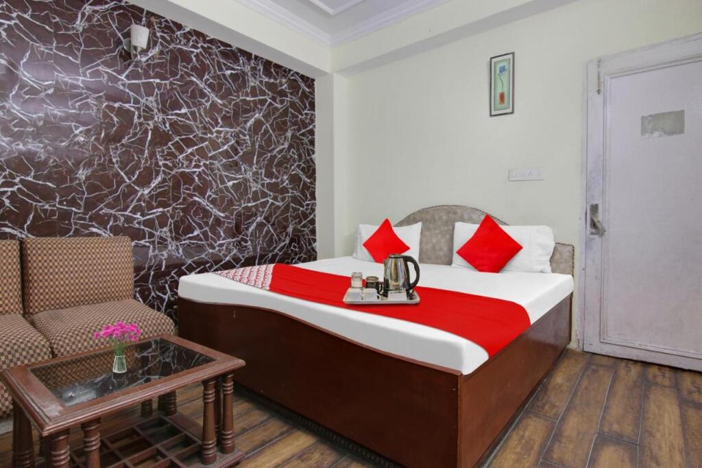 Шимла: Oyo Flagship 702571 Hotel Himani Mall Road